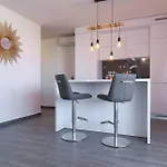 Suva Punta, No 4 * Vir