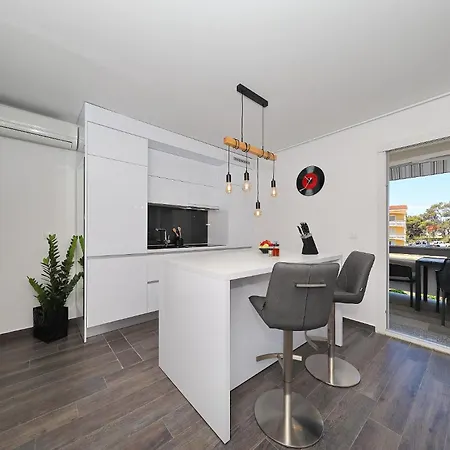 Suva Punta, No 4 Apartament *