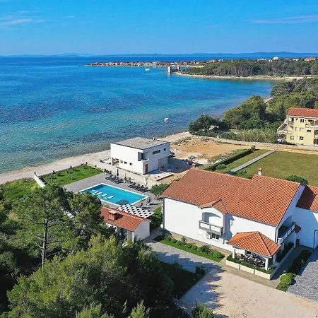 Suva Punta, No 4 Apartament Vir