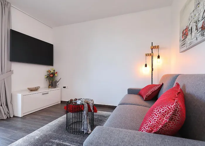 Apartament Suva Punta, No 4 *