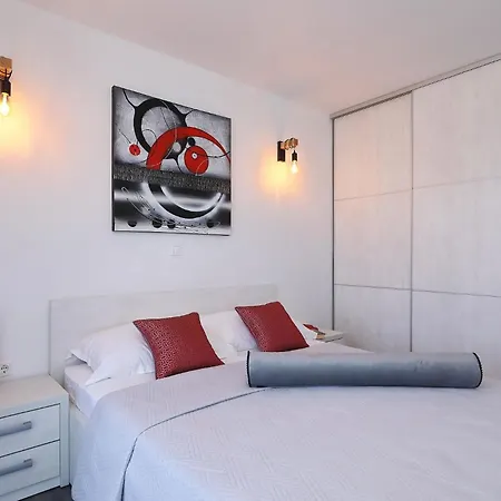 Suva Punta, No 4 Apartment Vir