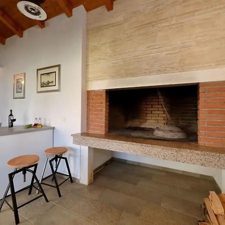 Suva Punta, No 4 Vir