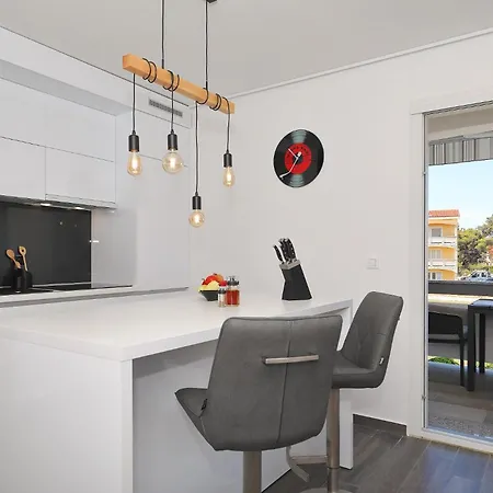 Apartment Suva Punta, No 4