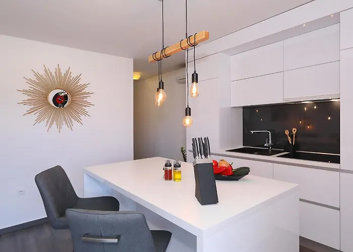 Suva Punta, No 4 * Вир