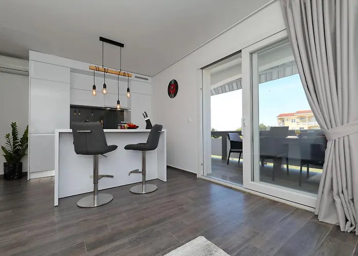 Apartment Suva Punta, No 4 *